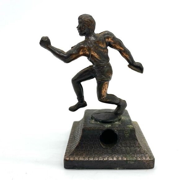 Vintage
Olympic Shotputter Metal Die Cast Pencil Sharpener - Picture 2 of 4
